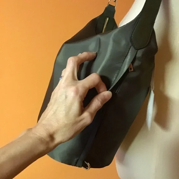 NWT green satin convertible sling / hobo bag - Picture 6 of 11